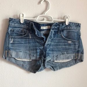 Abercrombie faux back pocket button fly jean short